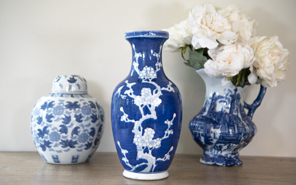 Blue and White Chinese Style Vase – £58