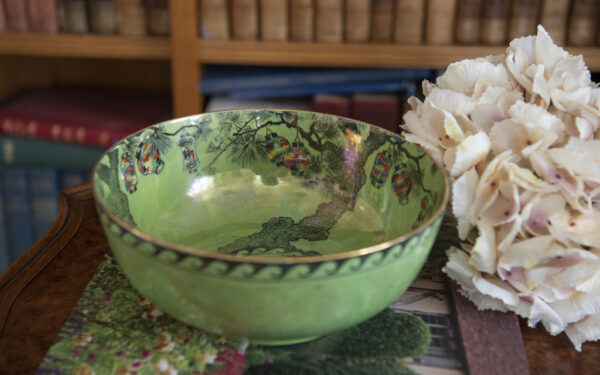 Green Lustre Bowl – £70