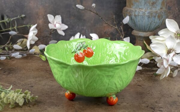 Cabbage Leaf & Tomato Bowl – £75