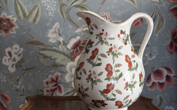 Large Poppy Jug – £75