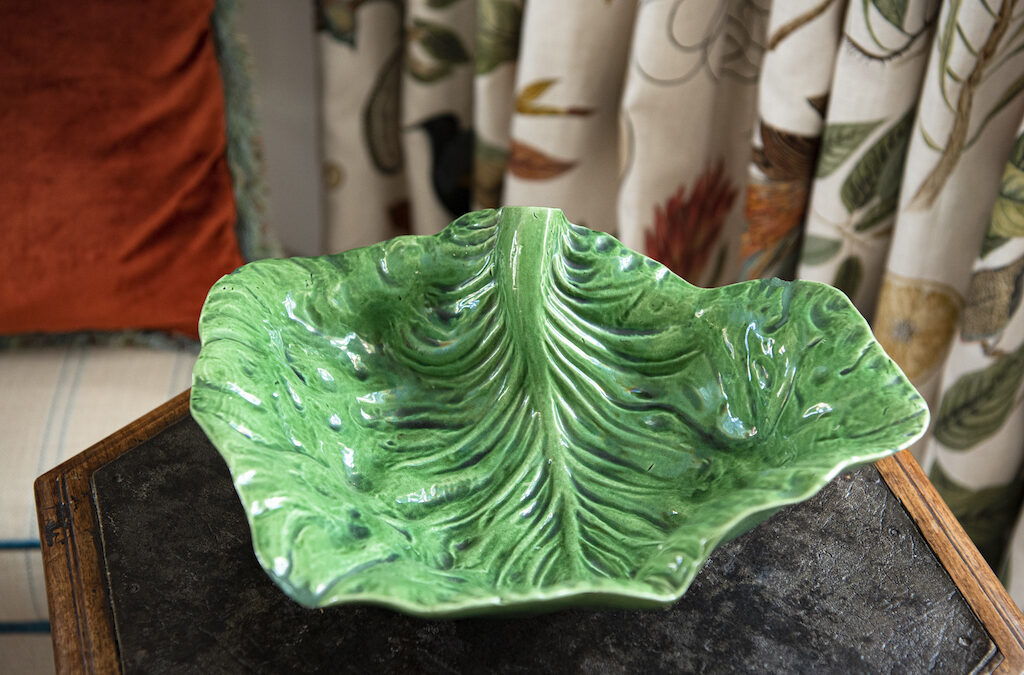 Majolica Large Leaf Shaped Bowl – £185