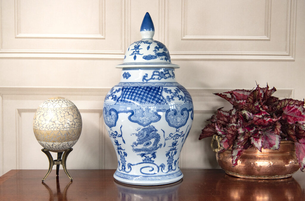 Large Chinese Style Baluster Vase – £145