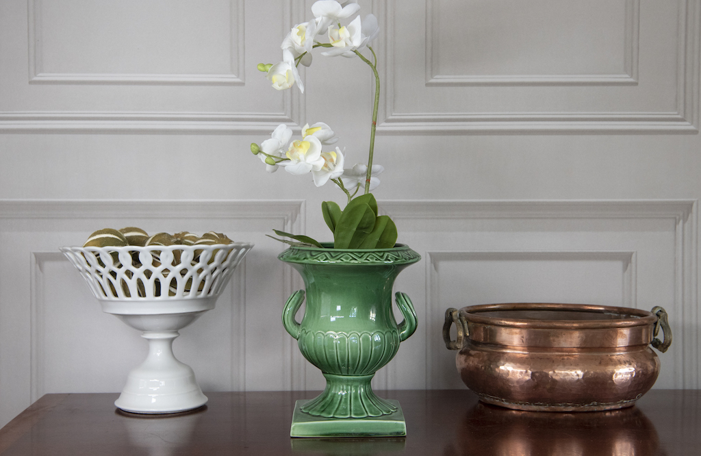 Green China Urn Vase – £48