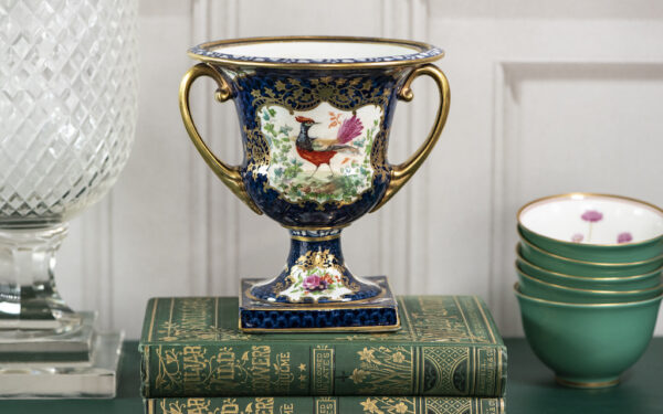 Antique Porcelain Urn – £185