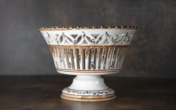 Handpainted Portugese Lattice Bowl – £45