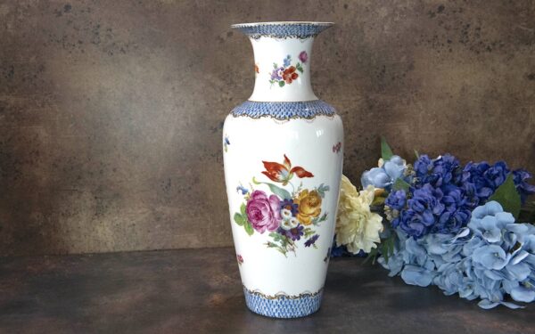 Tall Floral Porcelain Vase – £95