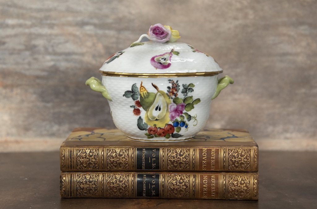 Herend Porcelain Fruit and Flower Bon Bon Dish – £165