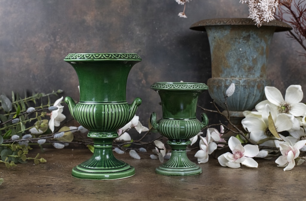 Vintage Dartmouth Greens Urns – £24- £36