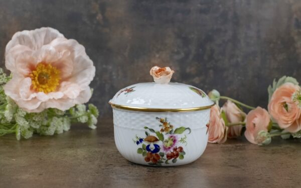 Herend Fruit and Flower Sugar Bowl – £155