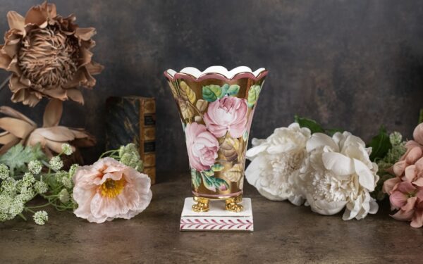 Vintage Jaffe Rose Footed Vase – £75