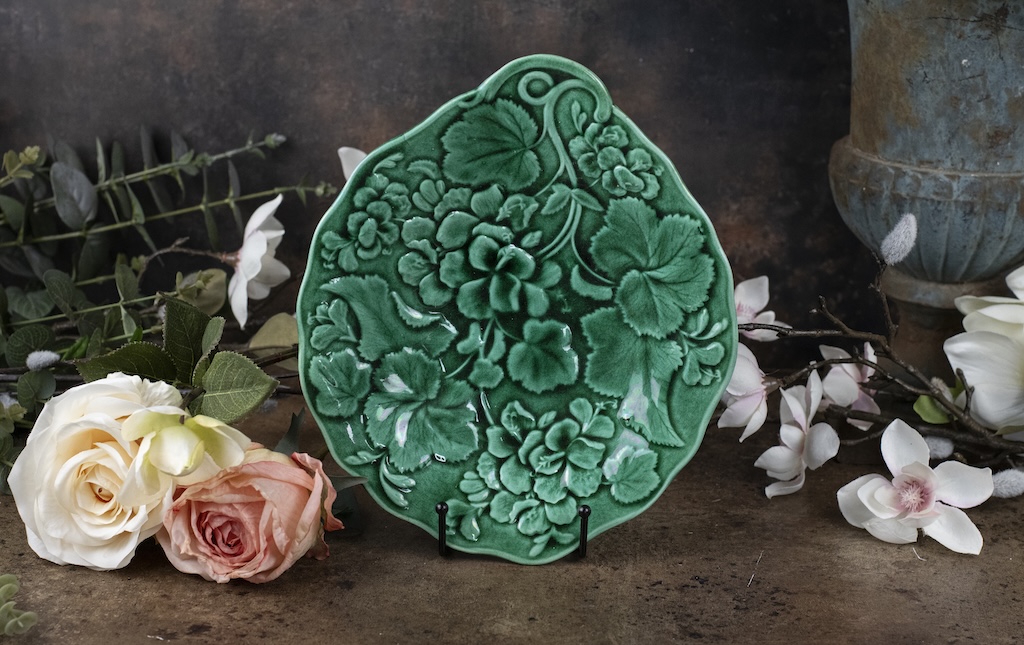 Green Majolica Plate – £40