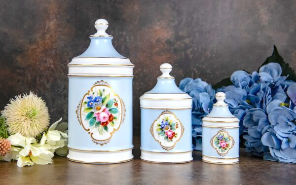 Set of three Apothecary Jars – £85